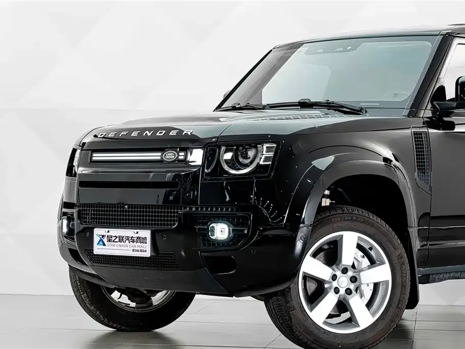 Land Rover Defender — фото 9