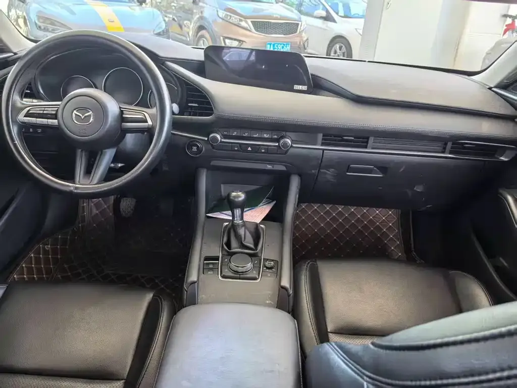 Mazda 3 Axela 2021 из CN, фото 5