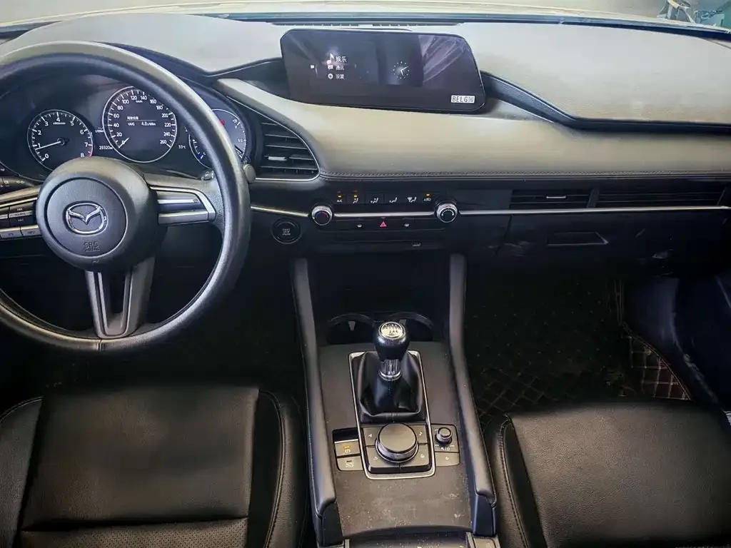 Mazda 3 Axela 2021 из CN, фото 3