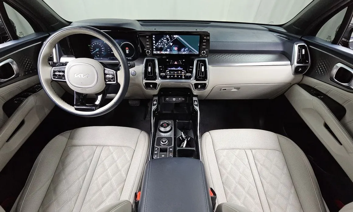 Kia Sorento — фото 6