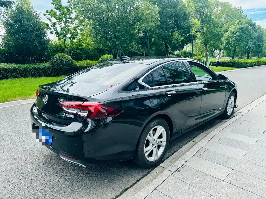 Buick Regal — фото 9