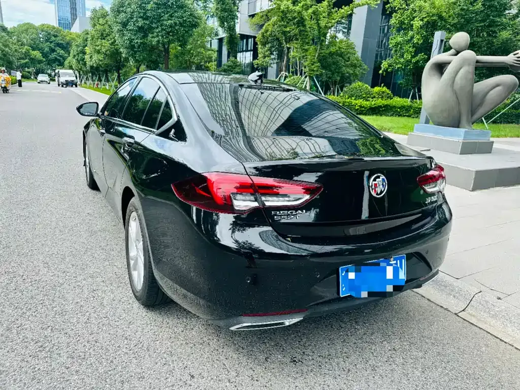 Buick Regal — фото 7