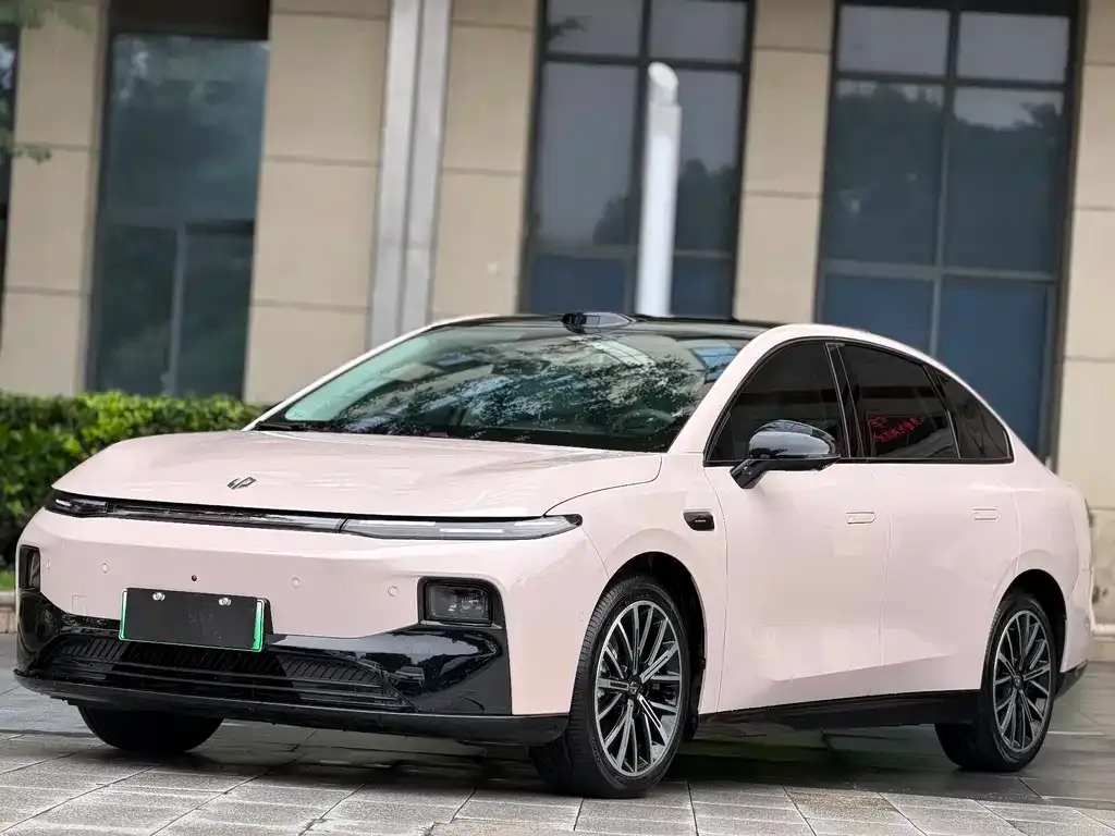 Leapmotor B01