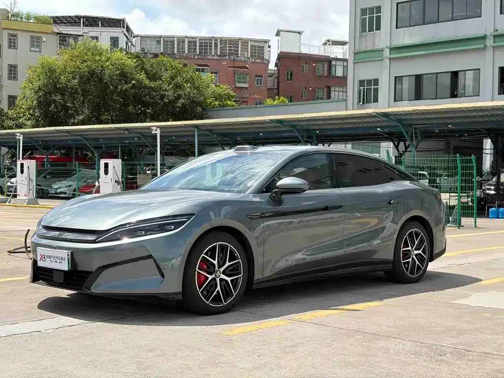 BYD Han L 2025 из CN, фото 8