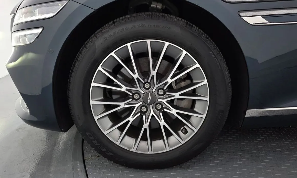 Genesis G80 — фото 10
