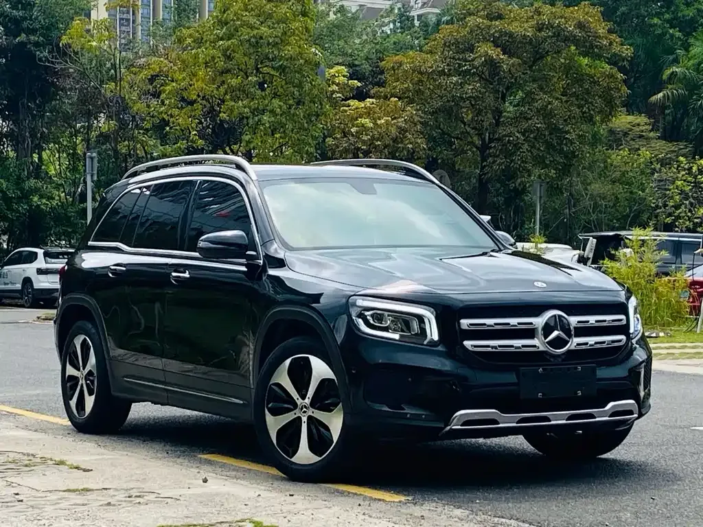 Mercedes-Benz GLB — фото 5