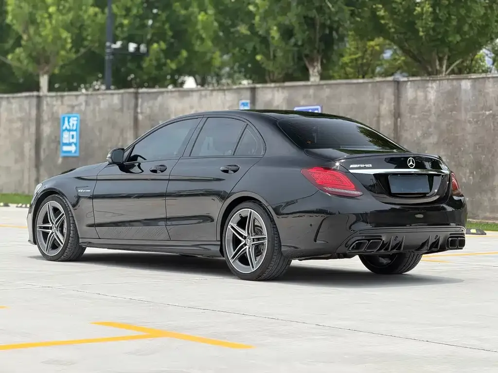 Mercedes-Benz C-Class AMG — фото 10