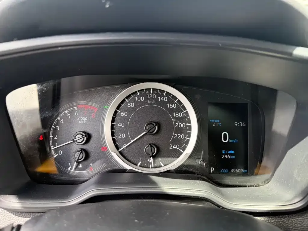 Toyota Corolla 2023 из CN, фото 9