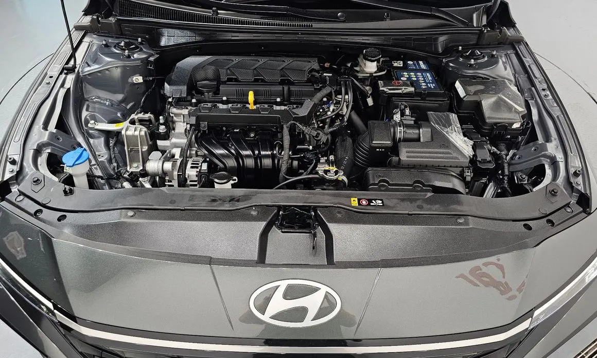 Hyundai AVANTE — фото 8