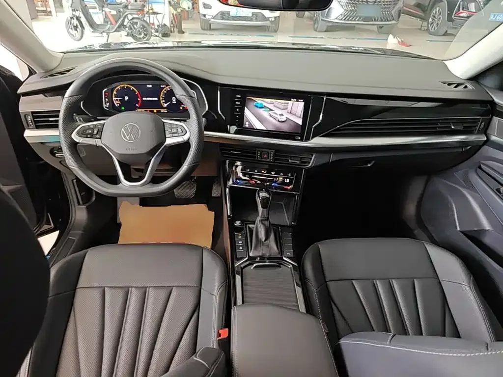 Volkswagen Passat — фото 10