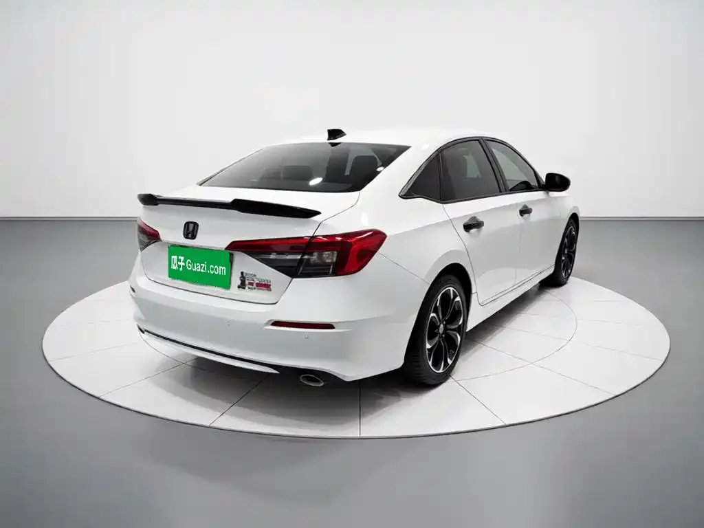 Honda Civic — фото 8
