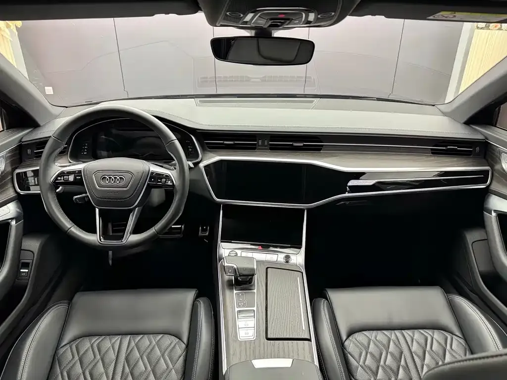 Audi A6L — фото 6