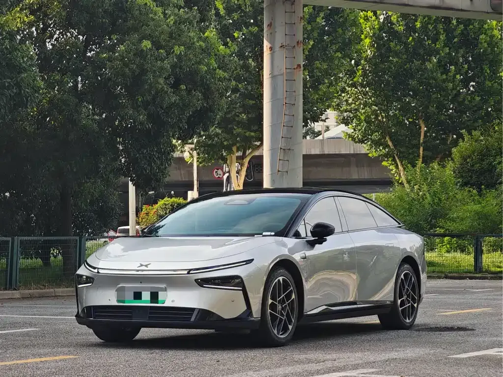 XPeng P7+