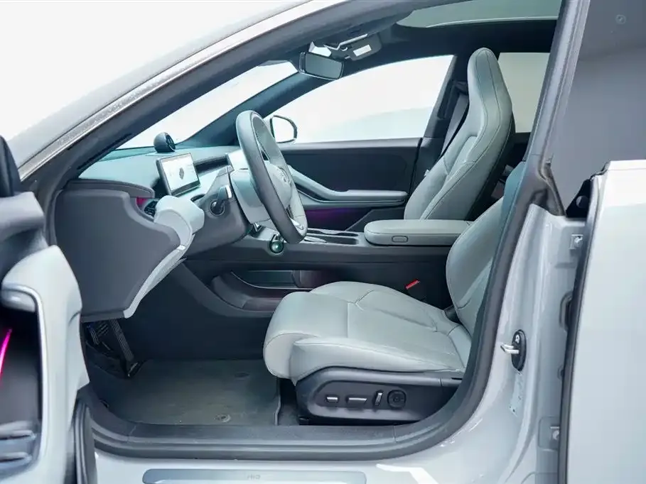 NIO ET5T 2024 из CN, фото 10