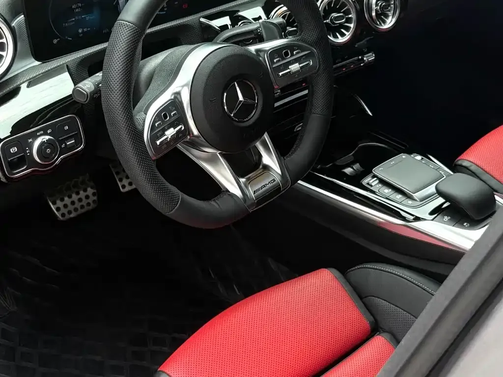 Mercedes-Benz A-Class AMG (Import) — фото 6