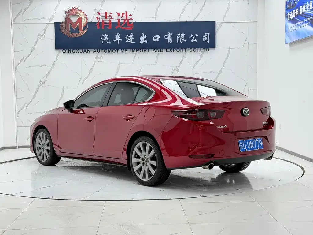Mazda 3 Axela — фото 2