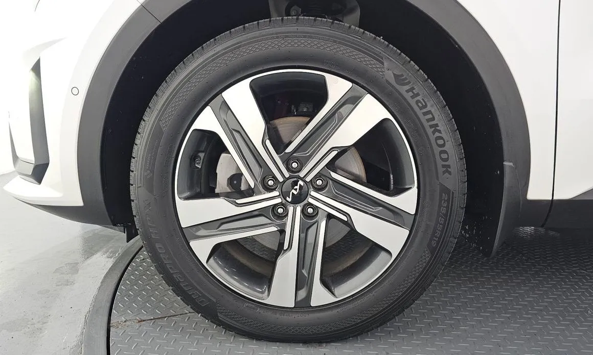 Kia Sorento — фото 9
