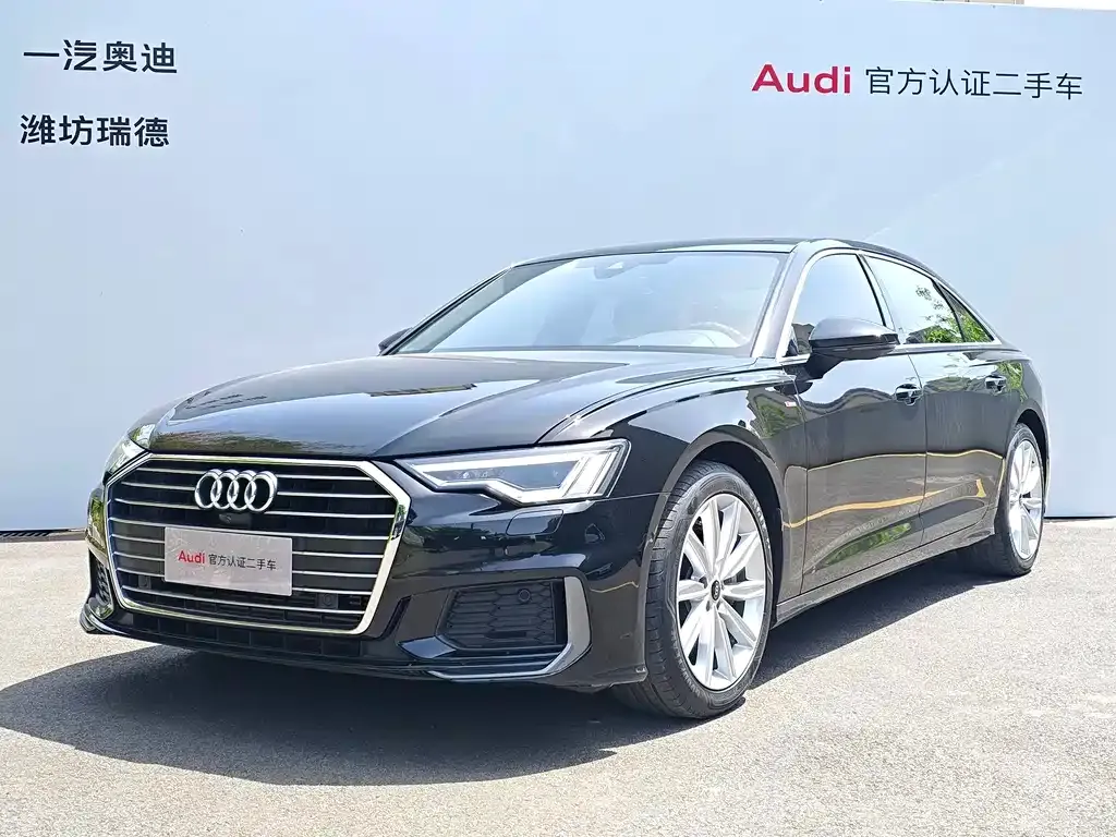 Audi A6L — фото 1