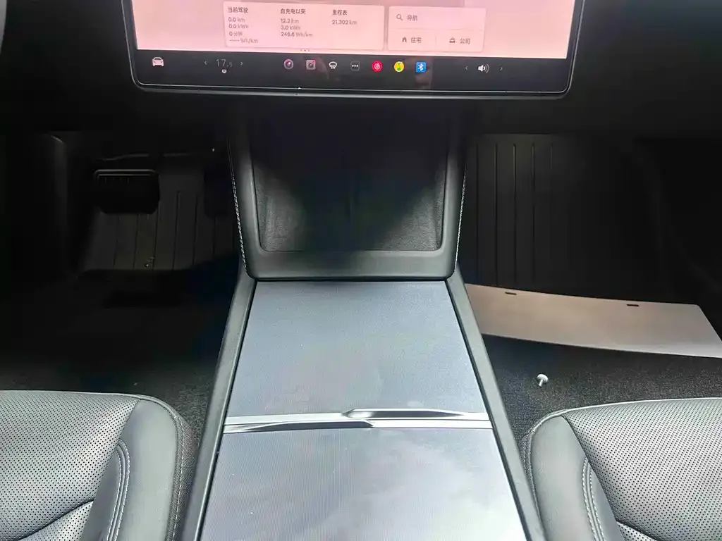 Tesla Model 3 — фото 6