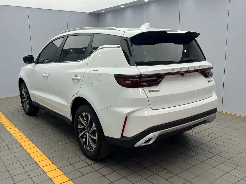 Geely Vision X6 — фото 7