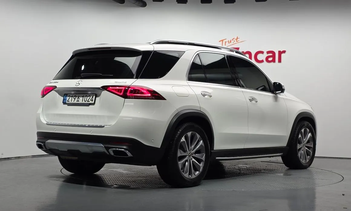 Mercedes-Benz GLE-Class — фото 4