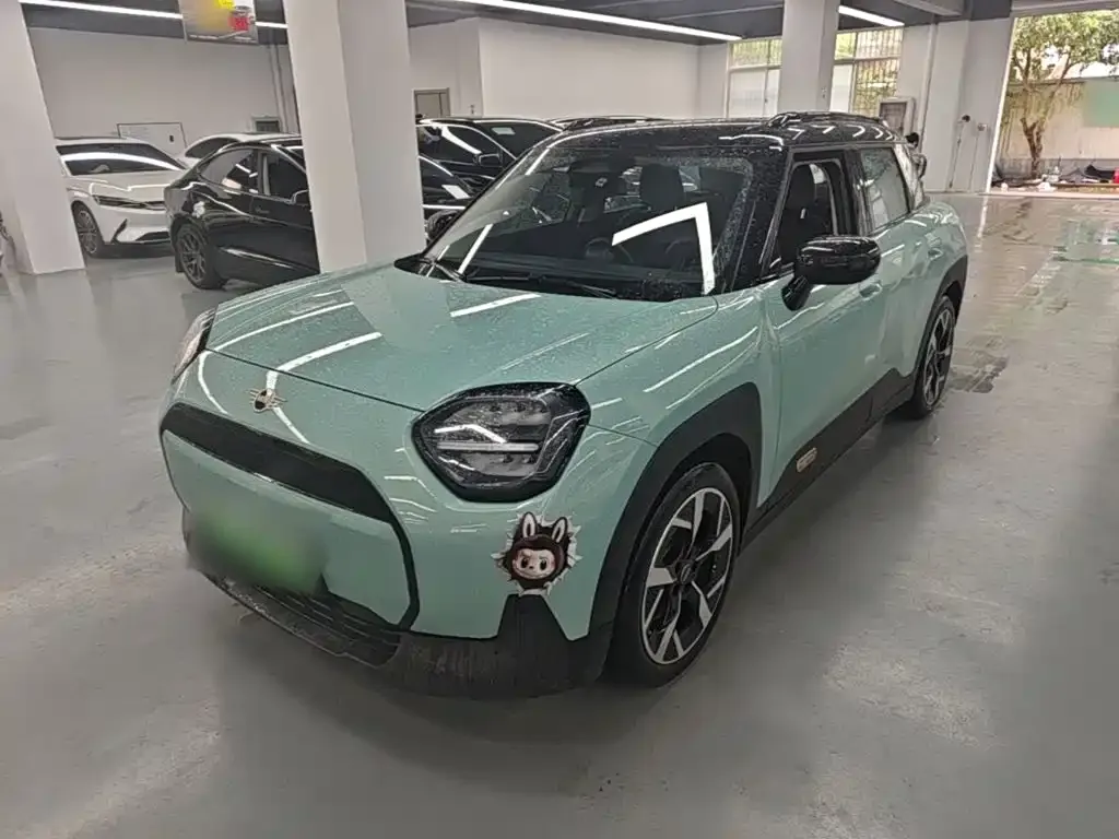 MINI Aceman EV