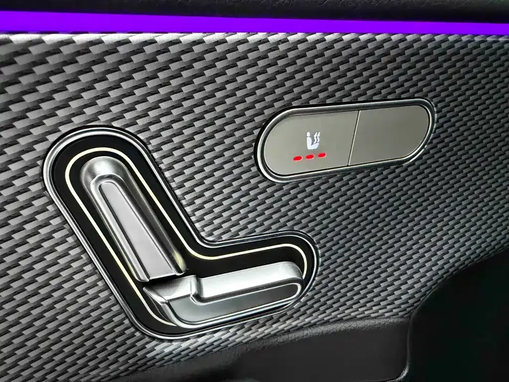 Mercedes-Benz A-Class — фото 10