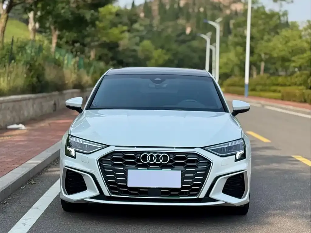 Audi A3 — фото 2