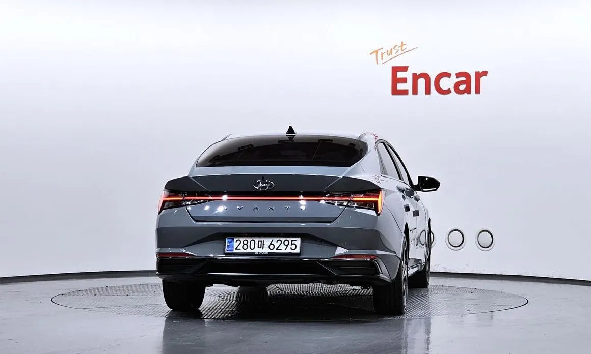 Hyundai AVANTE — фото 2