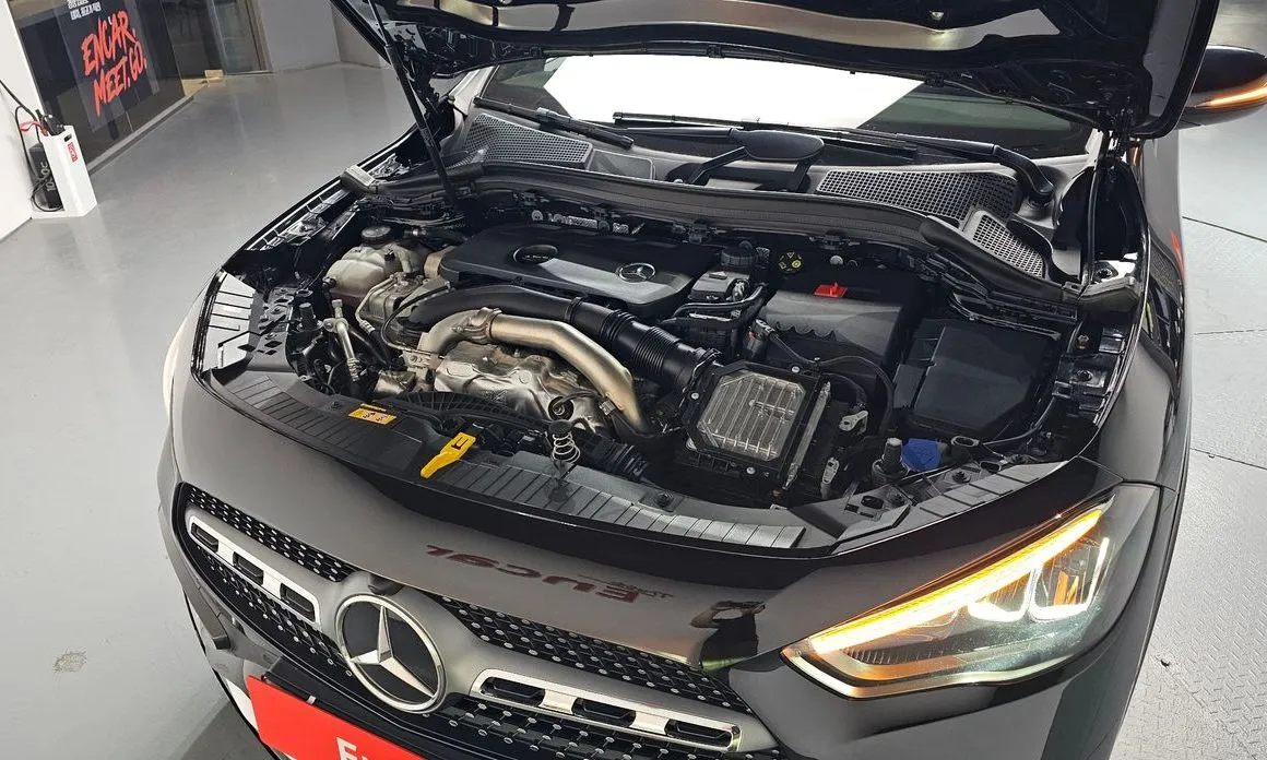 Mercedes-Benz GLA-Class — фото 10