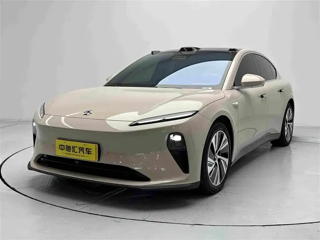 NIO ET5 — фото 1