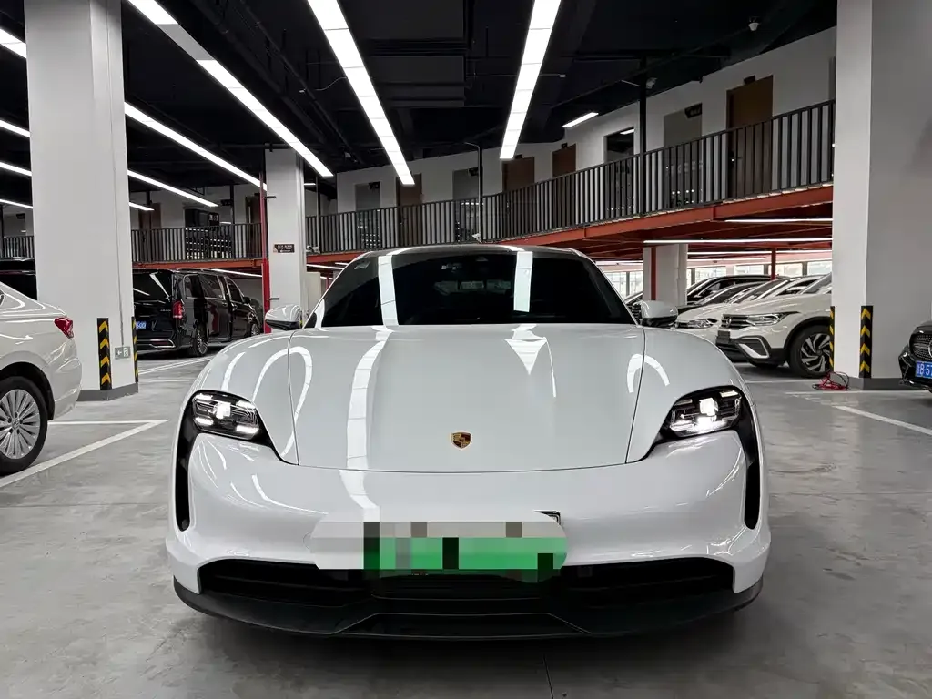 Porsche Taycan 2021 из CN, фото 5