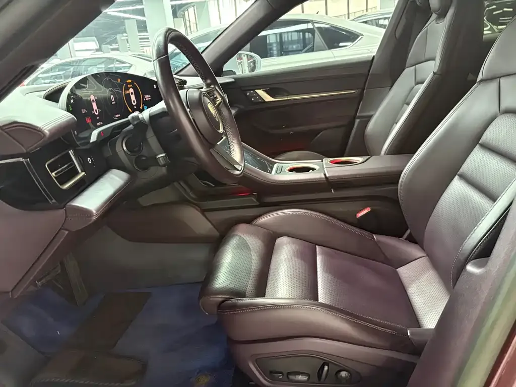 Porsche Taycan 2021 из CN, фото 4