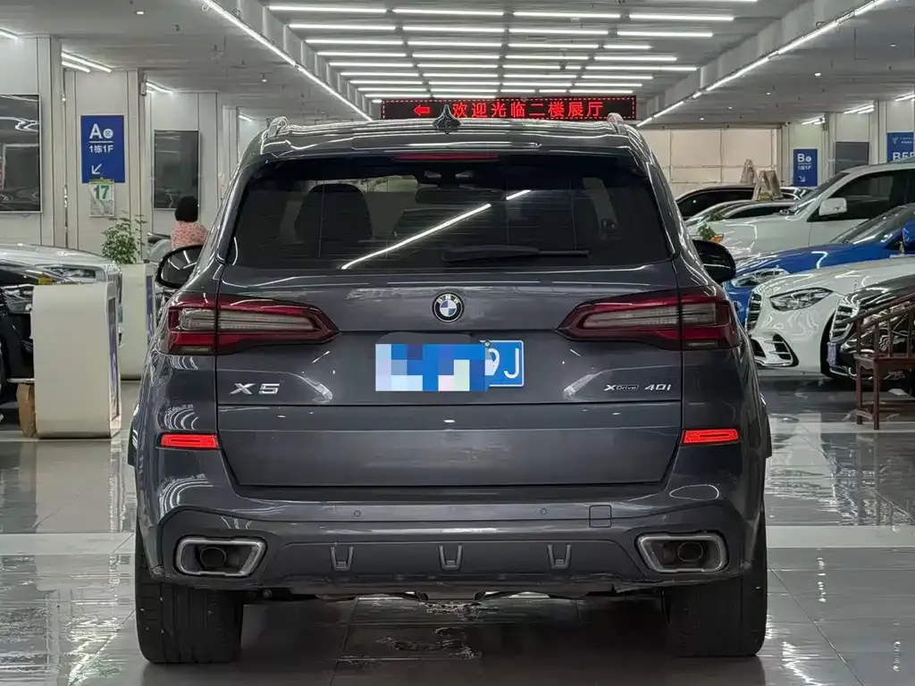 BMW X5 (Import) — фото 5