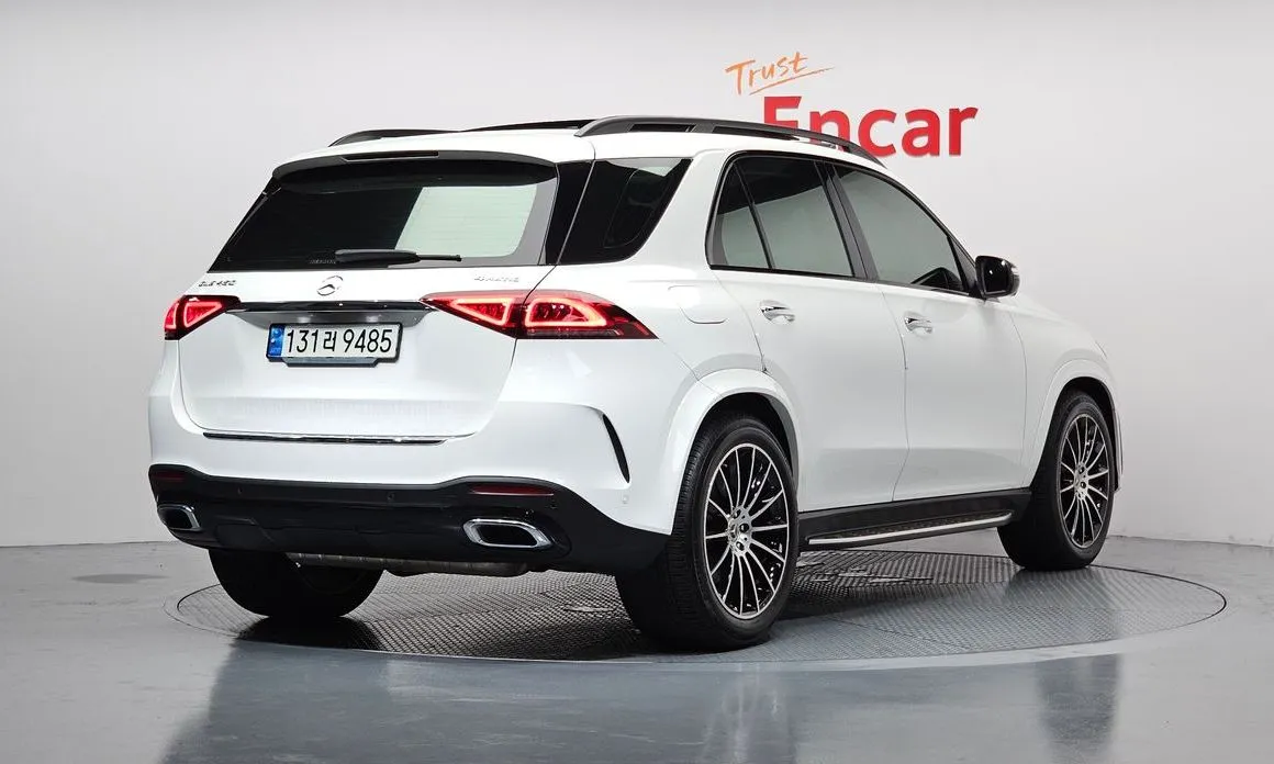 Mercedes-Benz GLE-Class — фото 6