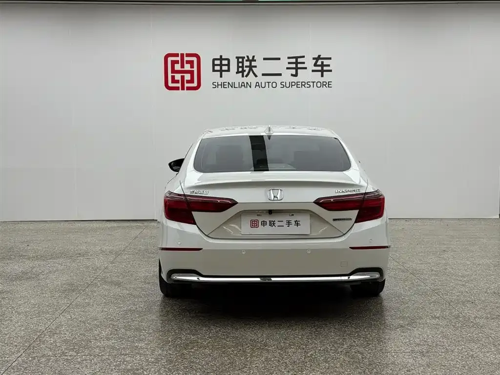 Honda Inspire — фото 5
