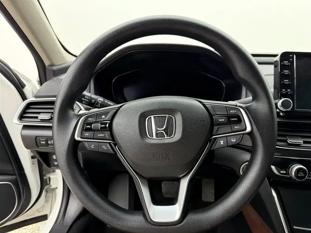 Honda Inspire — фото 4