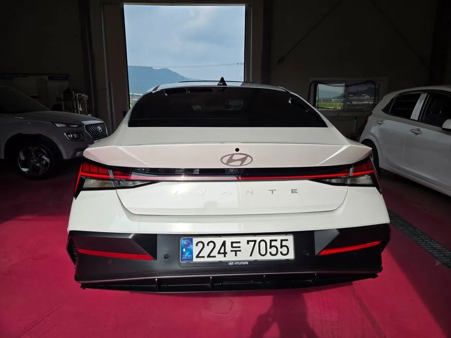 Hyundai AVANTE — фото 3