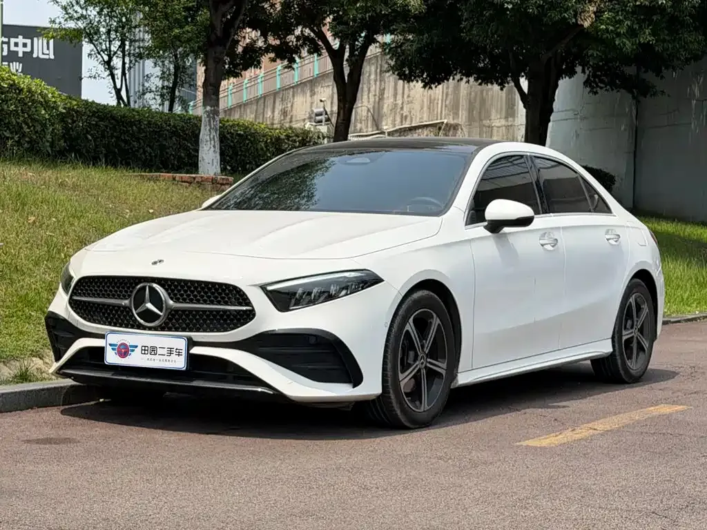 Mercedes-Benz A-Class — фото 1