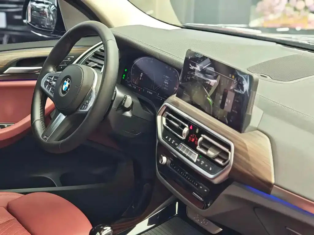 BMW X3 — фото 2