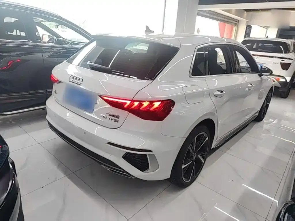 Audi A3 — фото 2