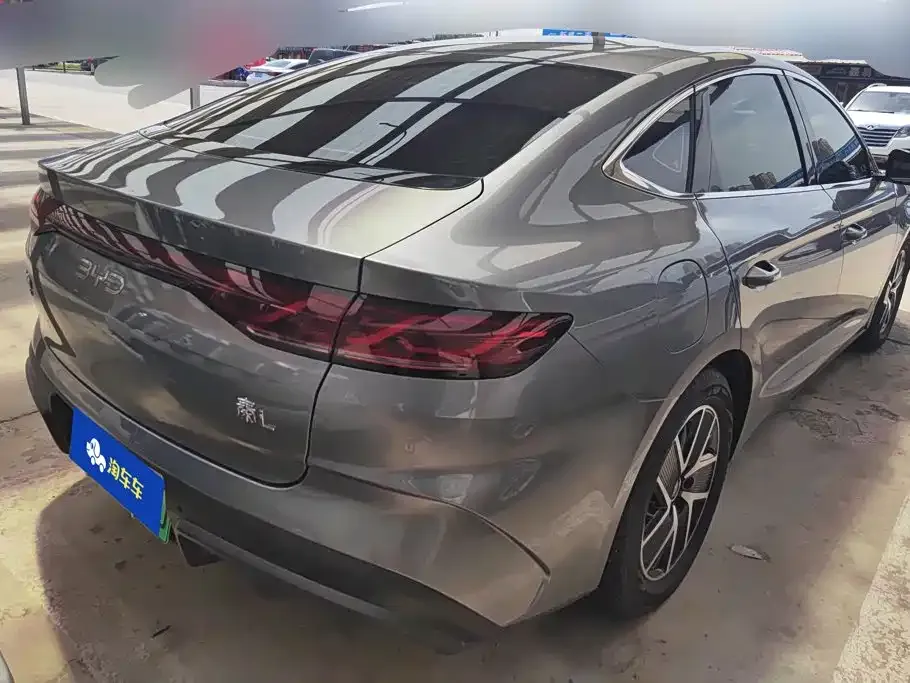 BYD Qin L — фото 7