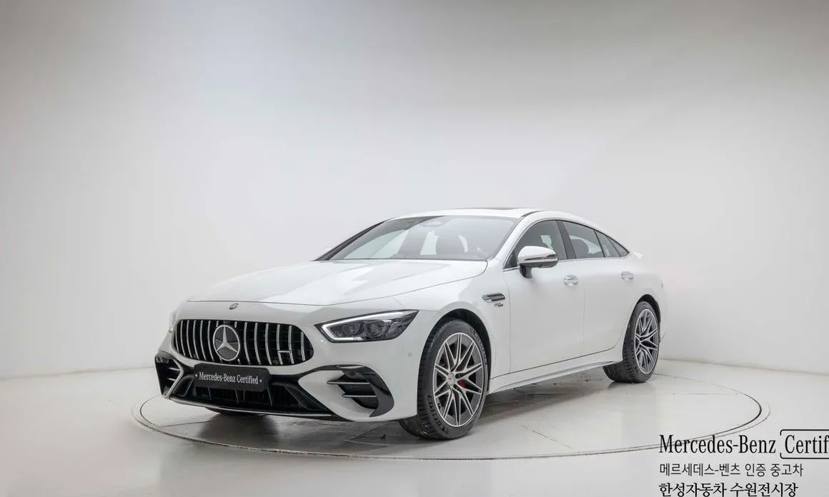 Mercedes-Benz AMG GT — фото 1