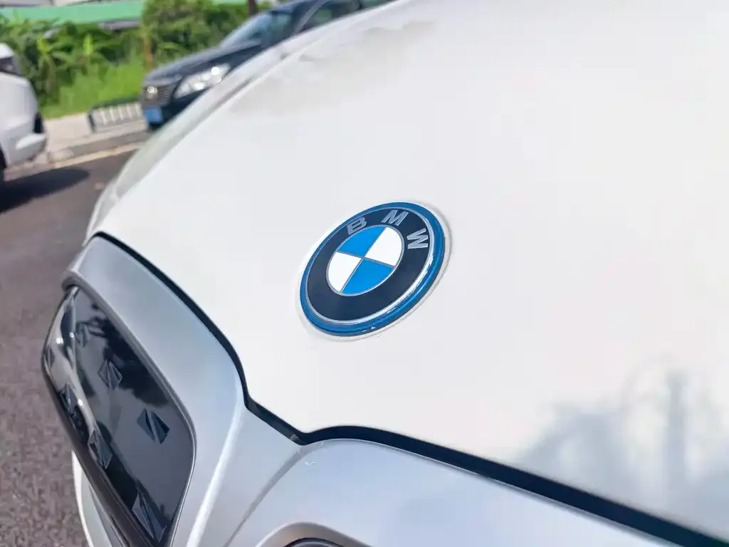 BMW i3 — фото 2