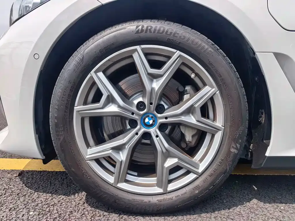 BMW i3 — фото 8