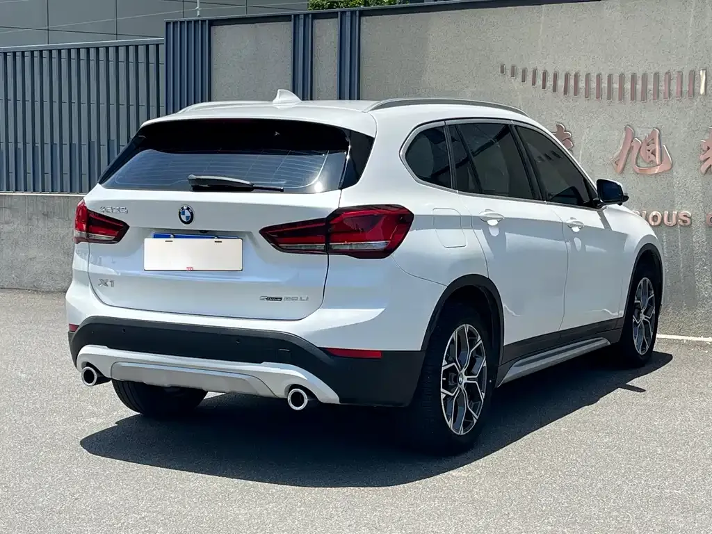 BMW X1 2022 из CN, фото 7