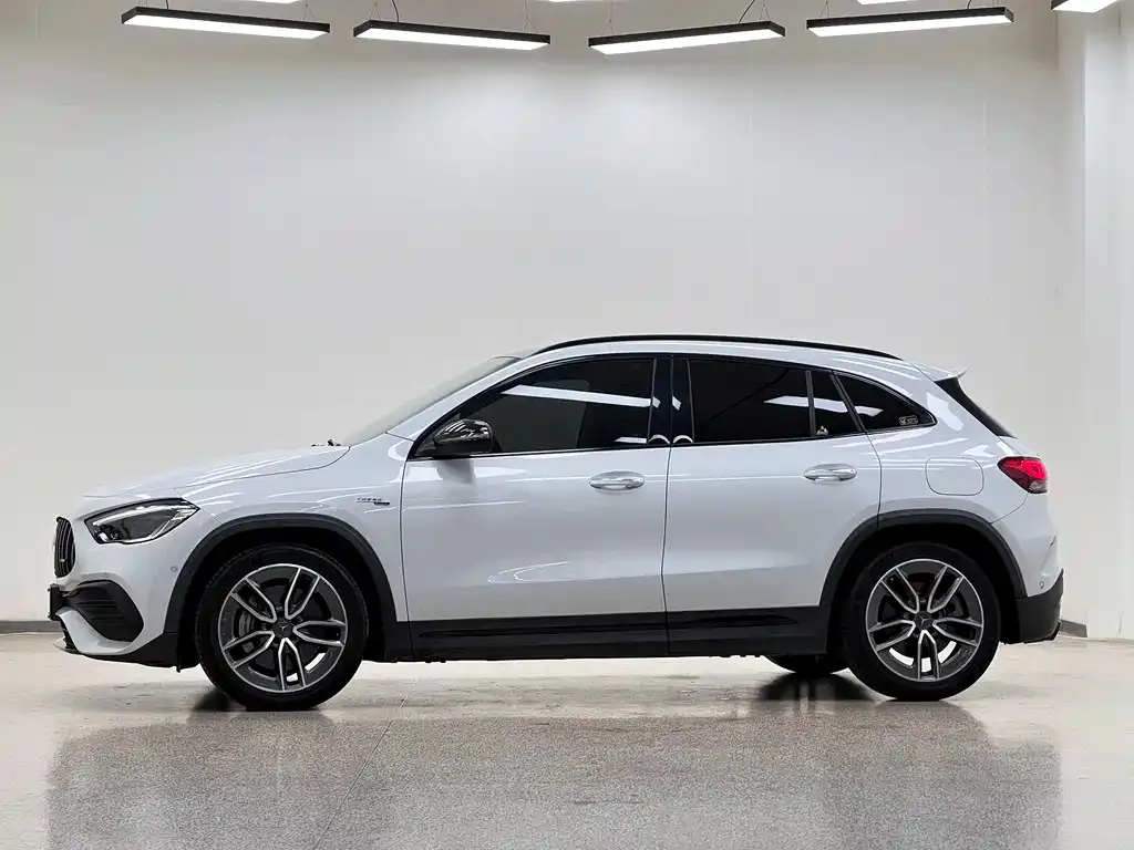 Mercedes-Benz GLA AMG 2021 из CN, фото 3