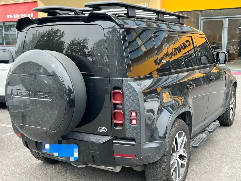 Land Rover Defender — фото 8