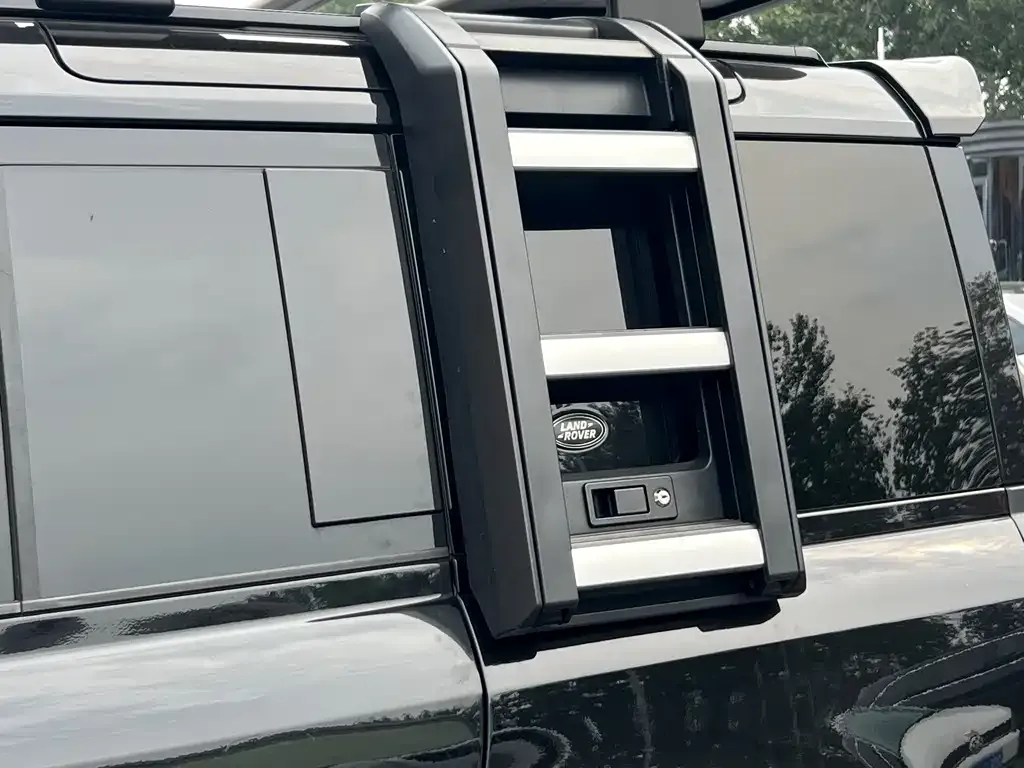 Land Rover Defender — фото 2