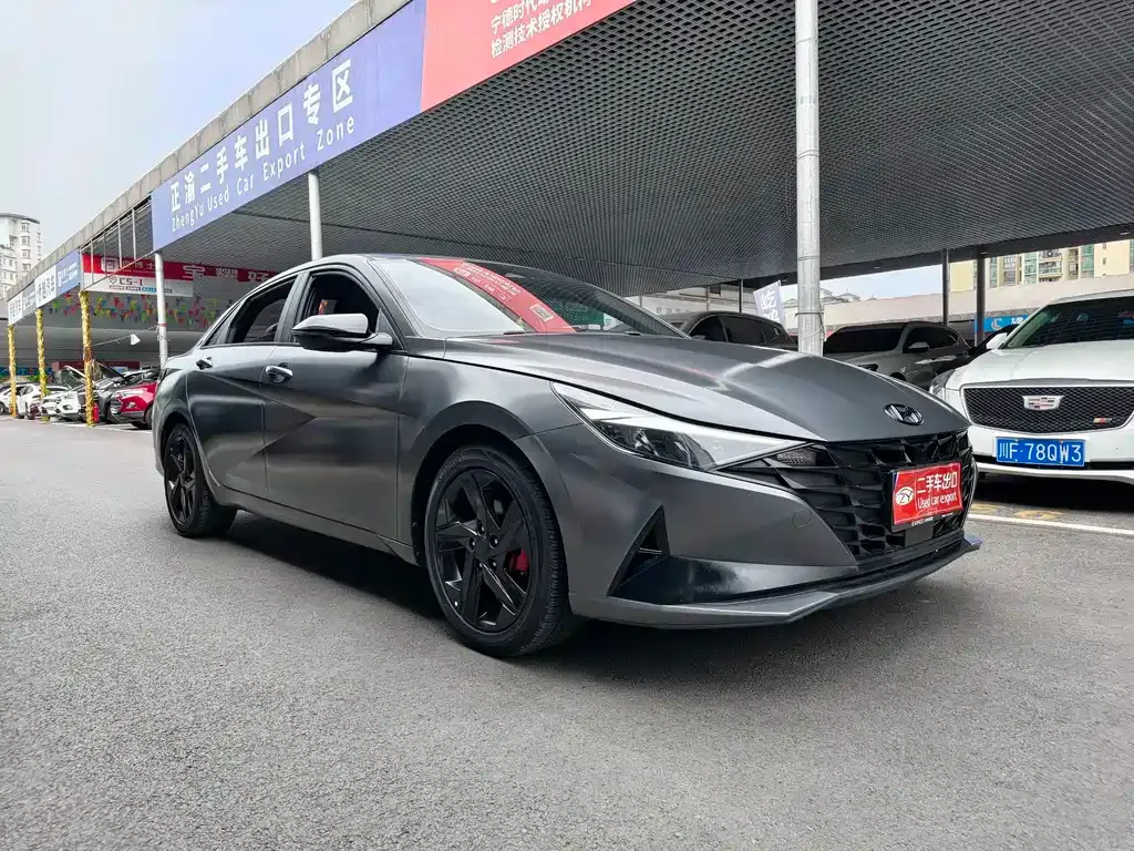 Hyundai Elantra — фото 10